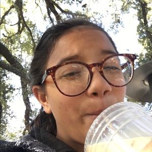 Meet your Posher, Katalina